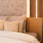 Spacious & Stylish 3 Adjacent Bedrooms In Apartment Ghent