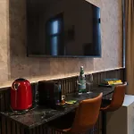 דירה Spacious & Stylish 3 Adjacent Bedrooms In *