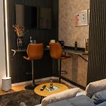 דירה Spacious & Stylish 3 Adjacent Bedrooms In