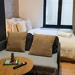 דירה Spacious & Stylish 3 Adjacent Bedrooms In