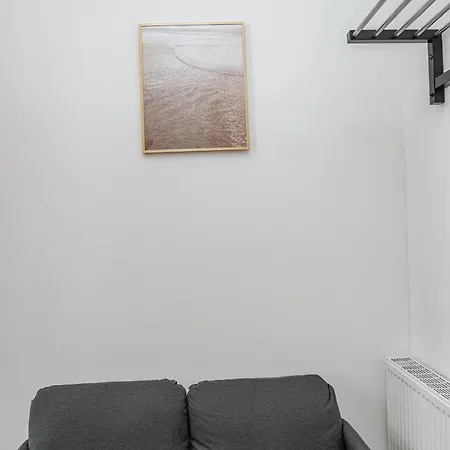 شقة Spacious & Stylish 3 Adjacent Bedrooms In خنت