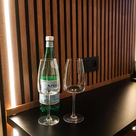 Spacious & Stylish 3 Adjacent Bedrooms In * Gent