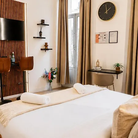 Lägenhet Spacious & Stylish 3 Adjacent Bedrooms In Gent
