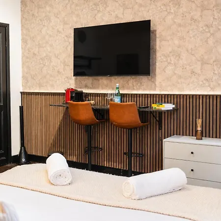 Lägenhet Spacious & Stylish 3 Adjacent Bedrooms In Gent