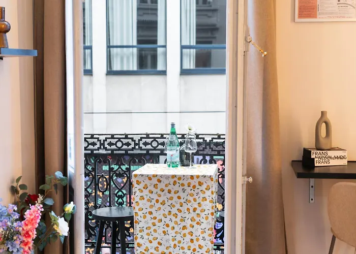 Spacious & Stylish 3 Adjacent Bedrooms In Apartamento *