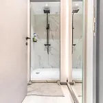Spacious & Stylish 3 Adjacent Bedrooms In Apartamento Gante